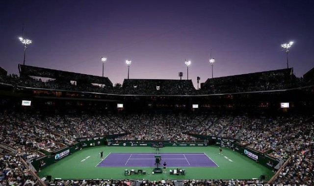 开云app-梅总爆掉阿卡原因揭秘，辛纳横扫紫薇却现隐忧，西尼娃汤森德夺冠