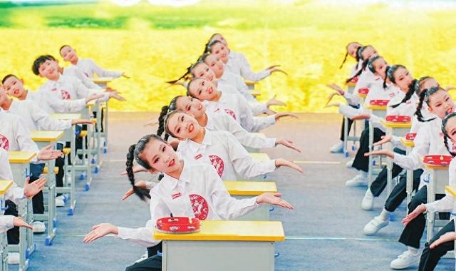 开云体育下载-活力满三晋 运动惠民生|健身|晋中市|中小学生|运城市|太原市_新浪体育_新浪新闻