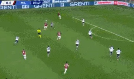 开云体育app下载-【意甲】伊布染红雷比奇凯西破门 AC米兰3比1帕尔马